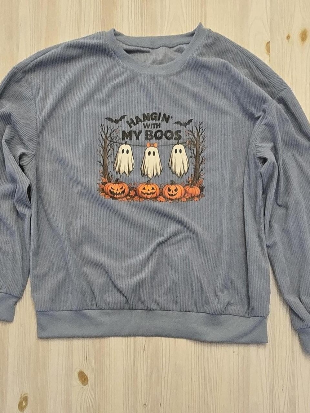 Halloween Crewneck Sweatshirt with Ghost Graphic